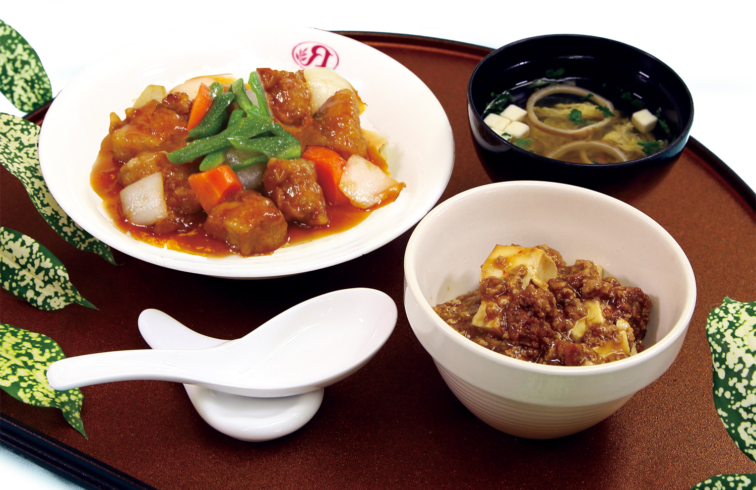 麻婆豆腐と酢豚
